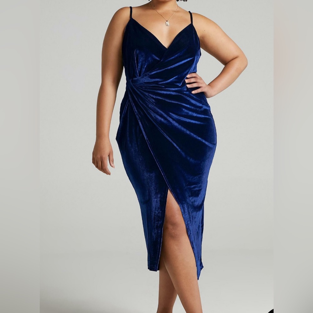 Showpo dark blue velvet dress. Size 10